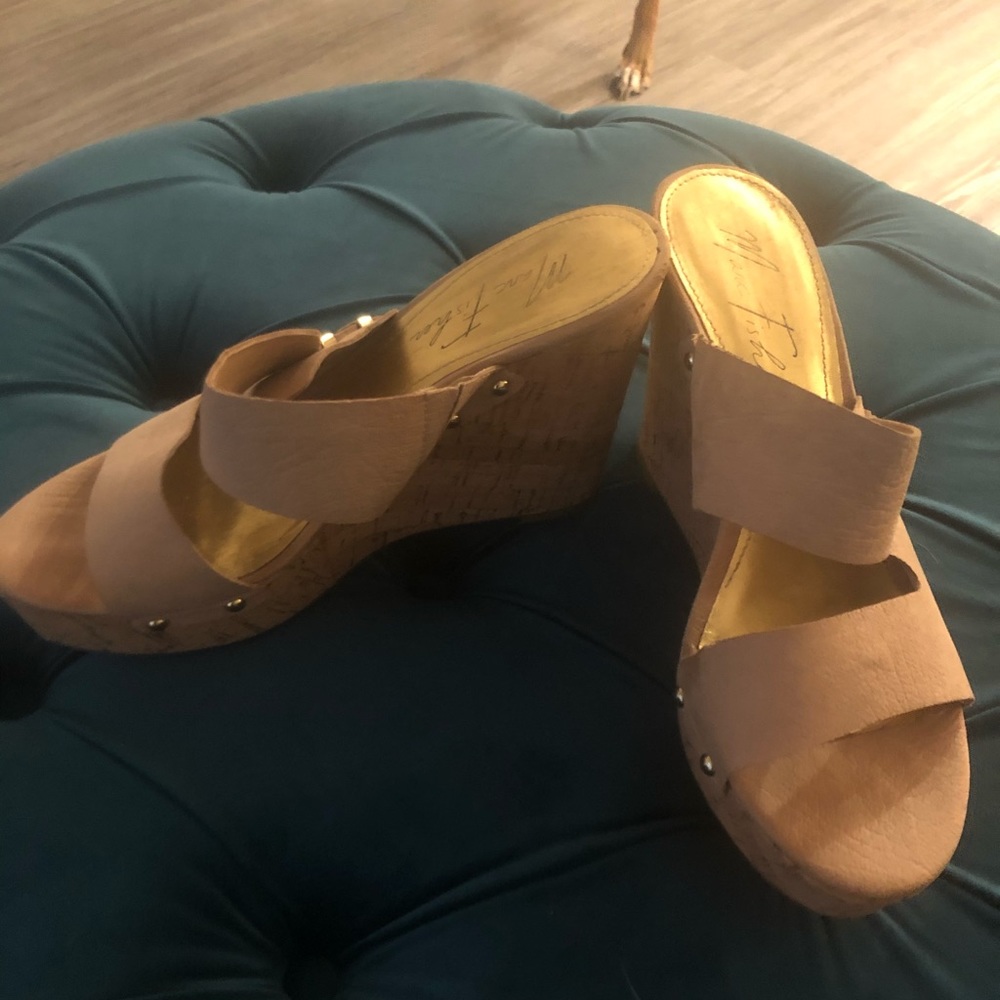 Marc Fisher suede wedges